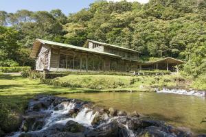 Bosque De Paz,In The Mountains,3 star