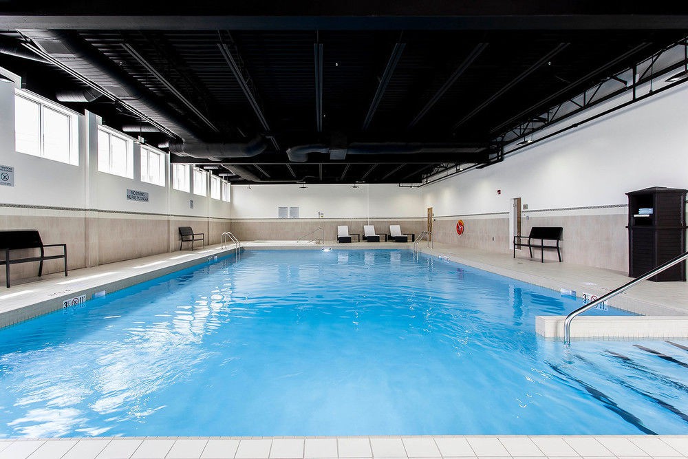 courtyard by marriott montreal west island baie durfe