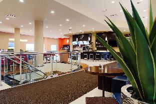 courtyard by marriott montreal west island baie durfe