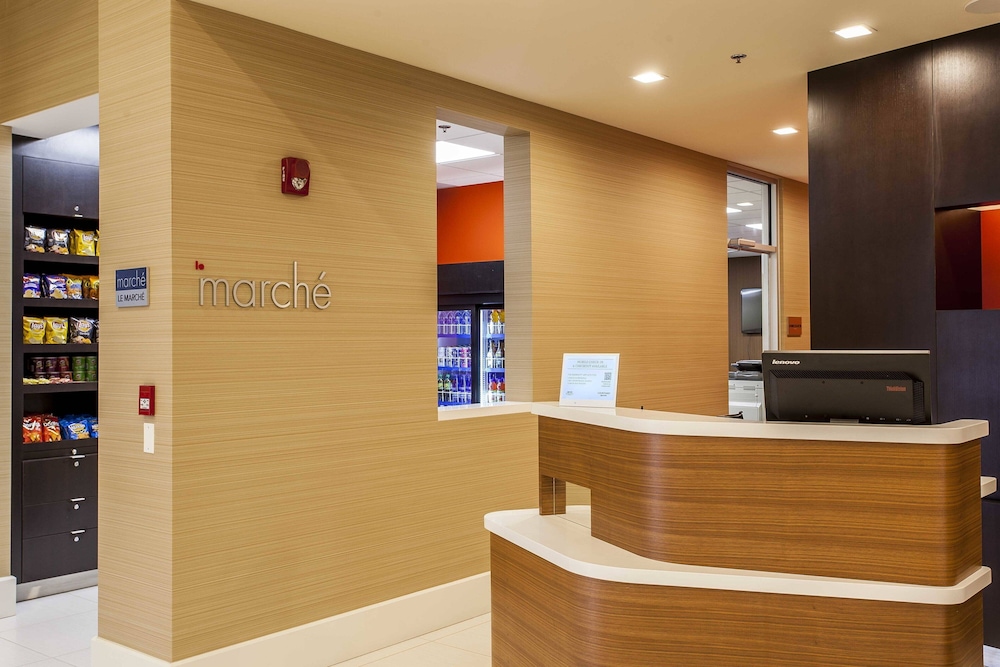courtyard by marriott montreal west island baie durfe
