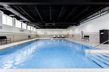 courtyard by marriott montreal west island baie durfe