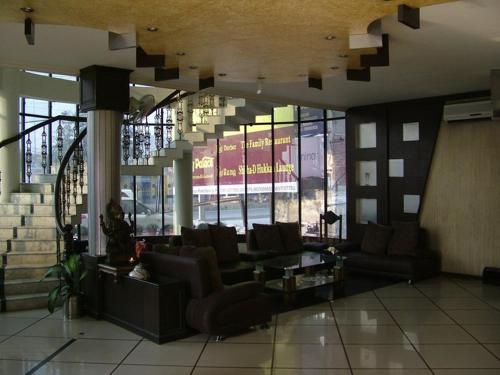 hotel bareilly palace