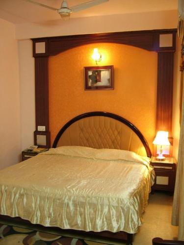 hotel bareilly palace