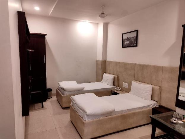 hotel shree palace