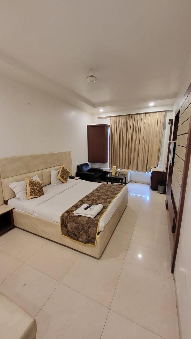 hotel shree palace