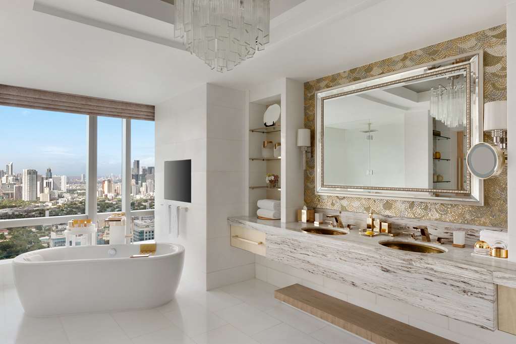 shangri la the fort manila