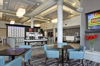 hampton inn kansas city downtown financial district