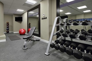 hampton inn kansas city downtown financial district