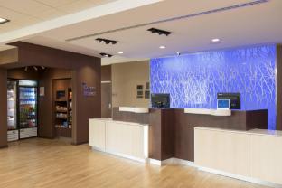 Fairfield Inn & Suites By Marriott Jackson Clinton,Jackson>>Clinton,2.5 star