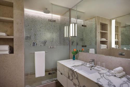 Assila, A Luxury Collection Hotel, Jeddah,,5 star