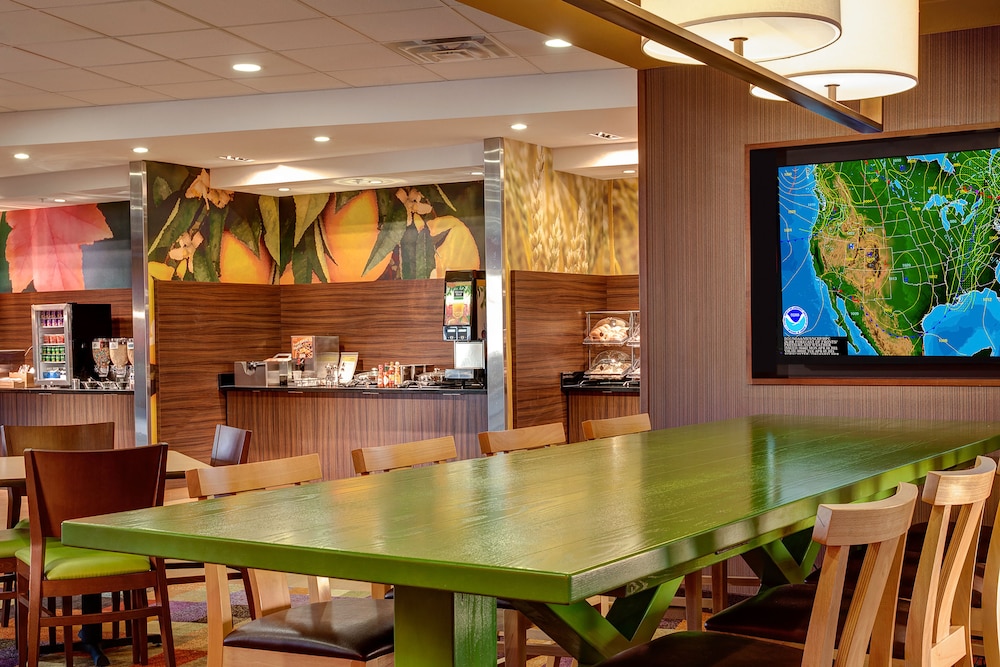 fairfield inn and suites by marriott orlando east ucf area