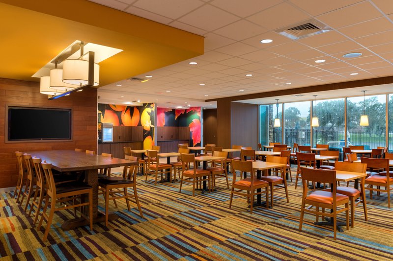 fairfield inn and suites by marriott orlando east ucf area