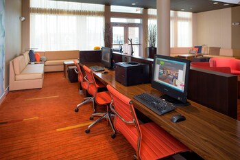 Courtyard By Marriott Dallas Midlothian-Midlothian Conf Ctr,Midlothian>>Dallas,3 star