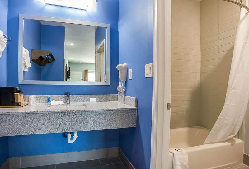 home place inn spring i 45 north and 1960