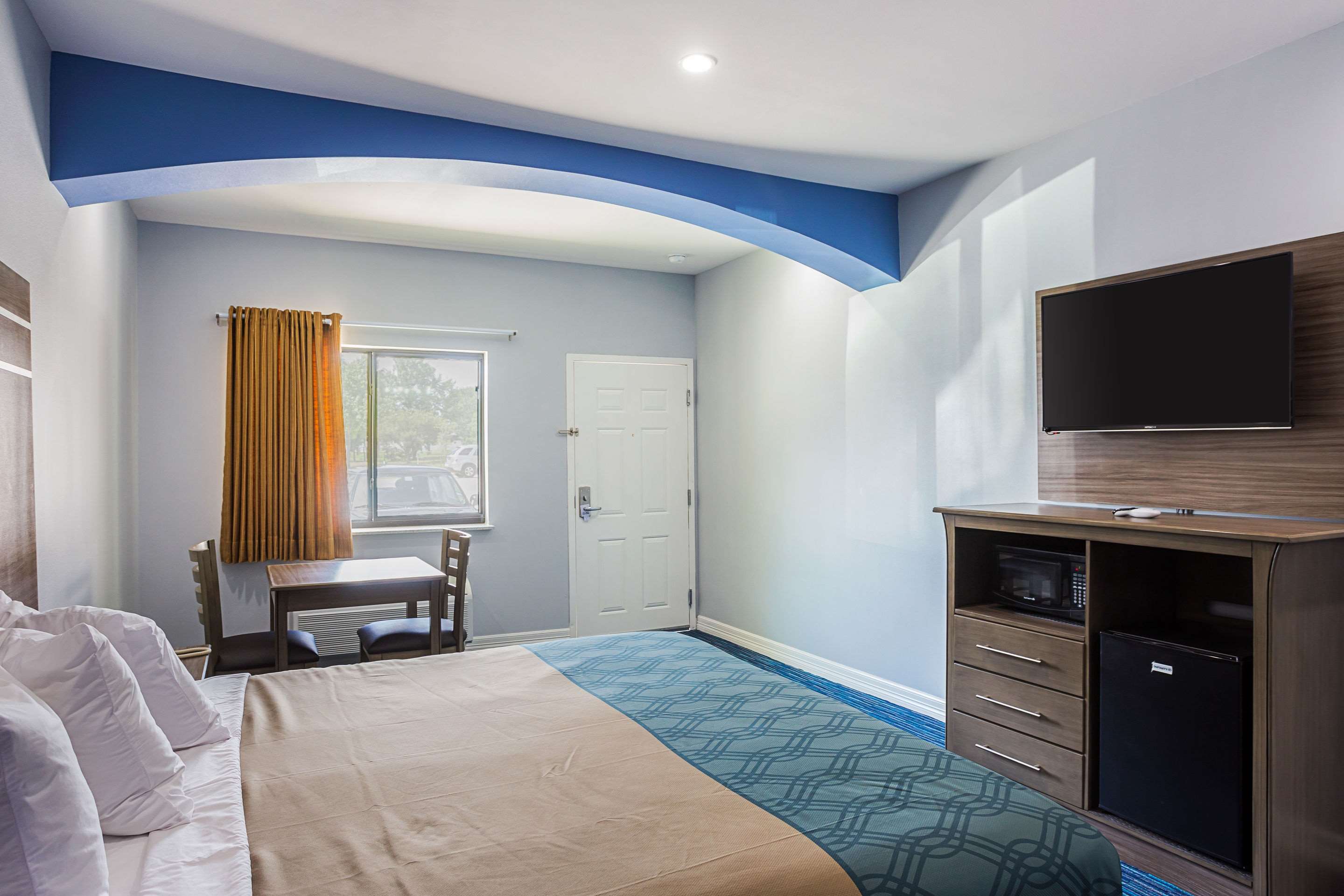 home place inn spring i 45 north and 1960