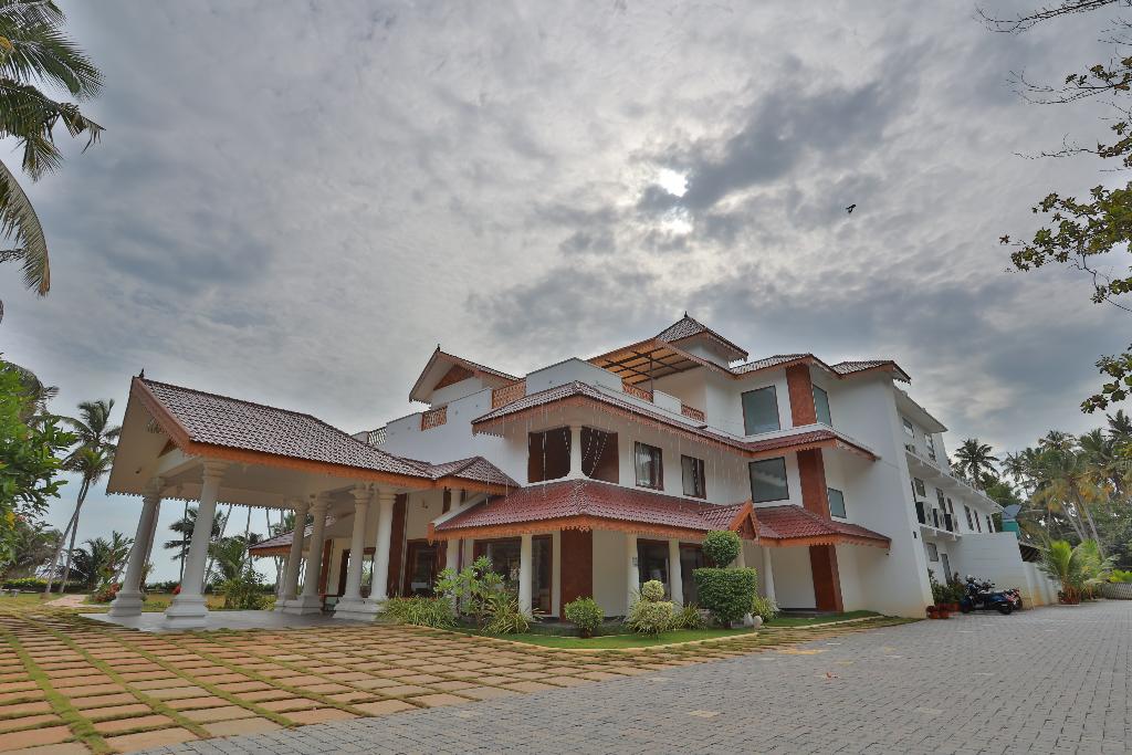 lagoona beach resort