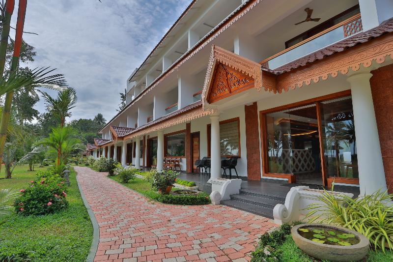 lagoona beach resort
