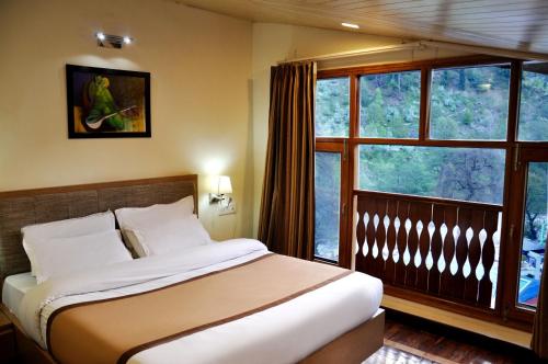 manali palace