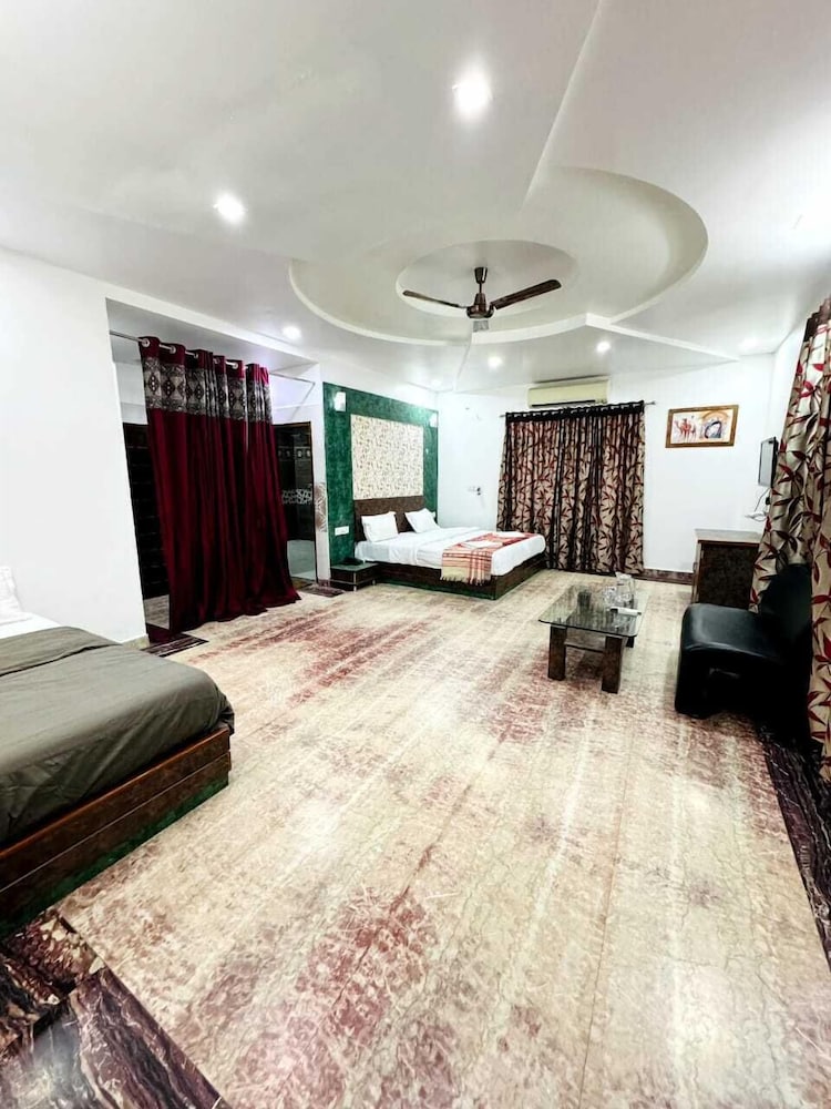 abu safari jaisalmer