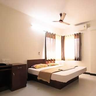7Th Heaven Service Apartment,Madhav Nagar,0 star