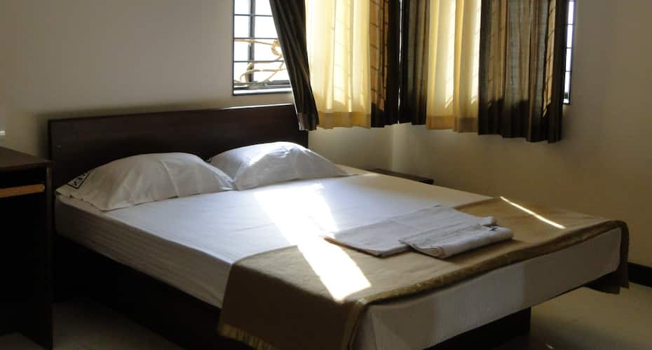 7th heaven service apartment