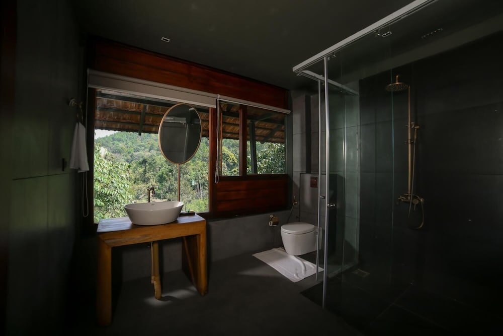 silent creek resort