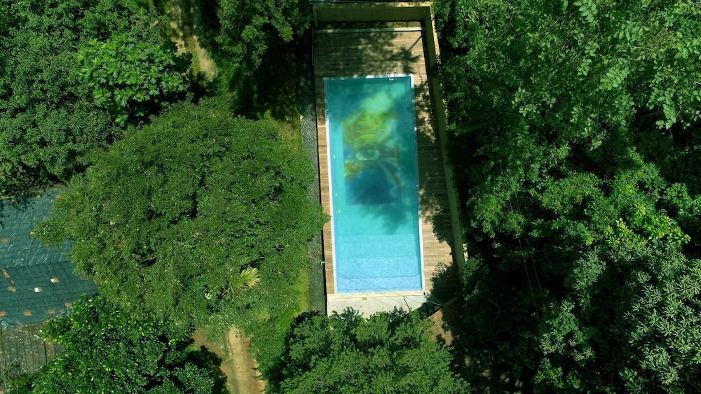 silent creek resort