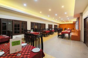 treebo trend adrak summer sand hill resort