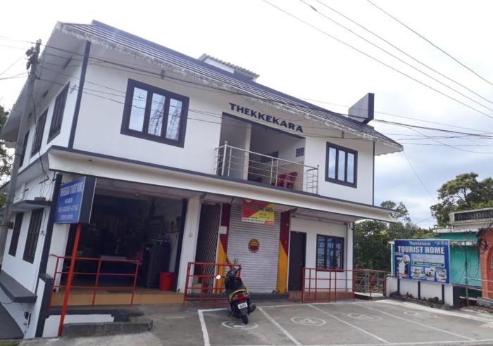 thekkekara tourist home vagamon