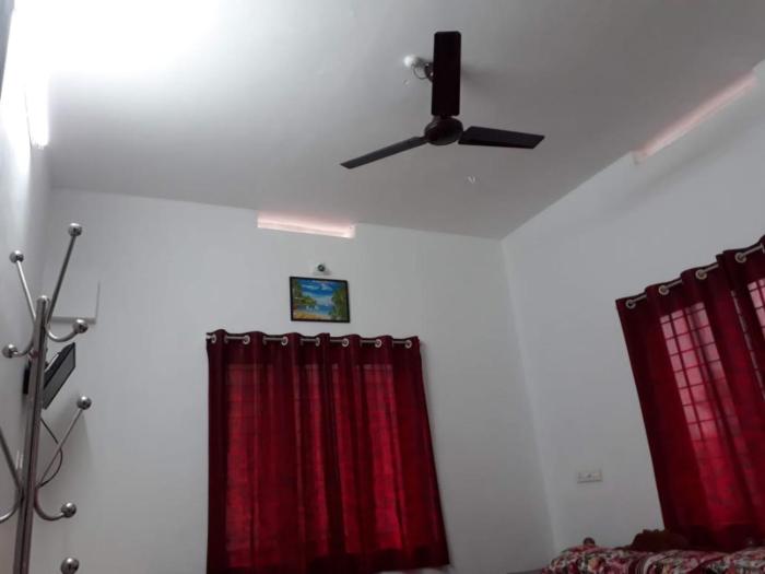 thekkekara tourist home vagamon