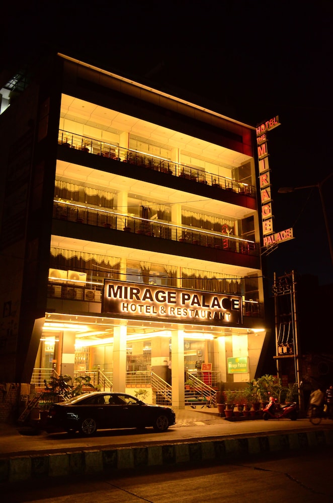 Hotel The Mirage Palace,Rohtak,3 star