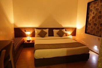 hotel harsh paradise