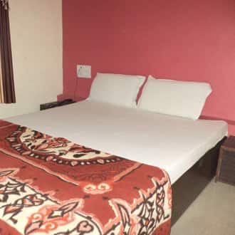 Hotel Kailash,,1 star