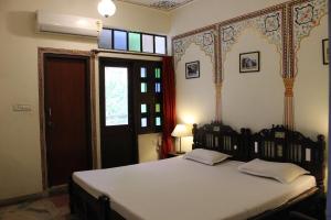 vinayak guest house