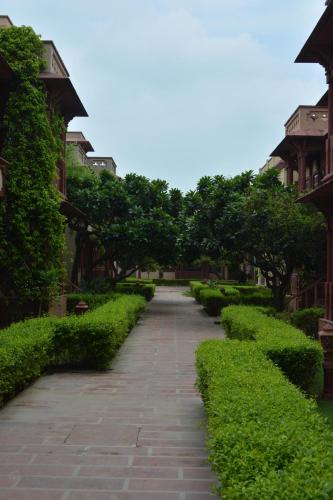 mvt guesthouse and restaurant