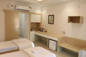 mvt guesthouse and restaurant