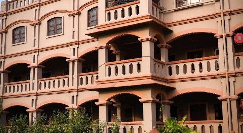 mvt guesthouse and restaurant