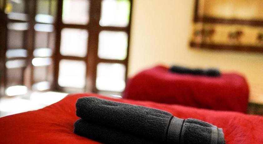 mvt guesthouse and restaurant