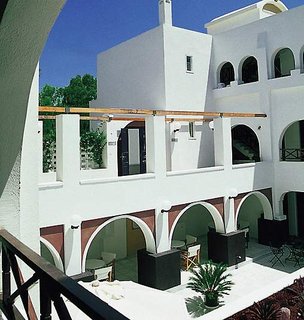 Kalisti Hotel & Suites,Megalochori>>Fira,4 star