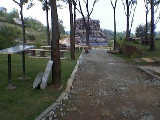 R D S Nature Retreat,Bannerghatta,3 star