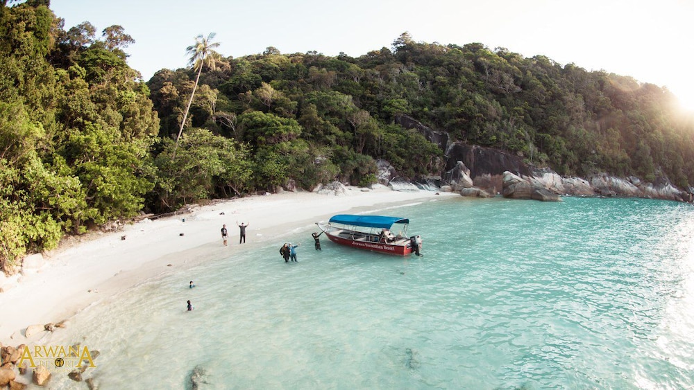 arwana perhentian eco and beach resort