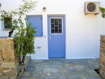 paros