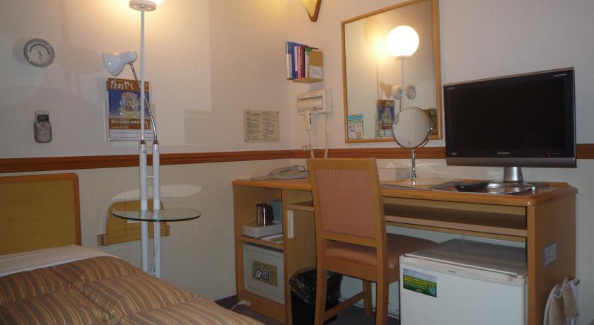 toyoko inn hiroshima heiwa odori