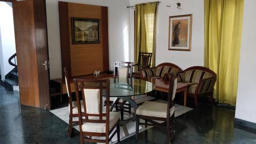east end retreat