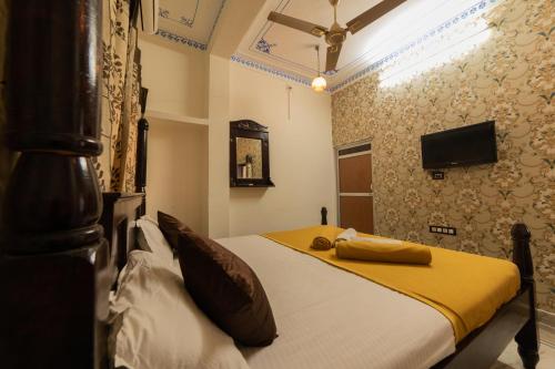 whereabout hostel udaipur