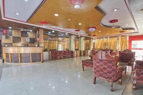 hotel deep palace near bus stand udaipole