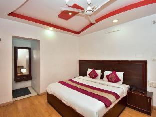 hotel deep palace near bus stand udaipole