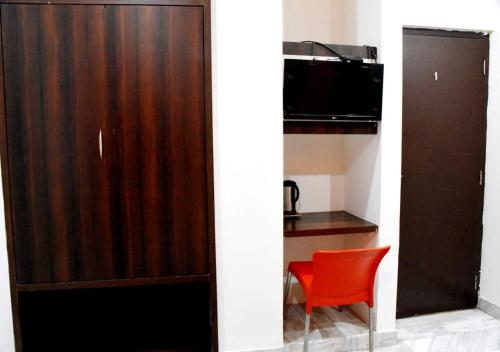 Hotel The Pride,India>>Kota,3 star