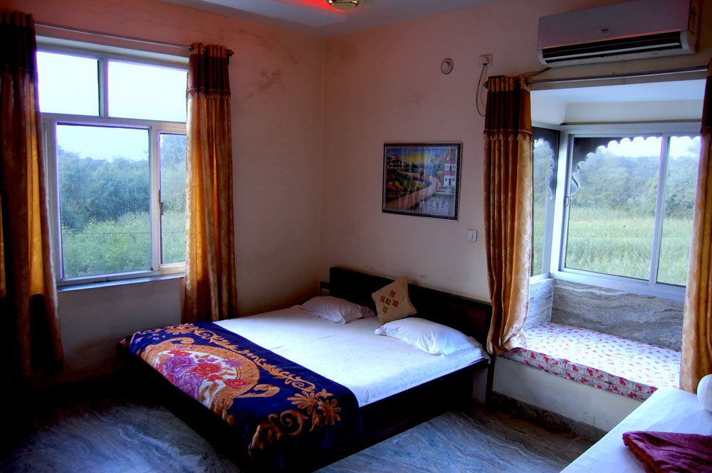 Chitrakoot Resorts,Gosunda>>Chittorgarh,4 star