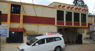 Golden Lake View Resorts,Pagoda Point Road,1 star